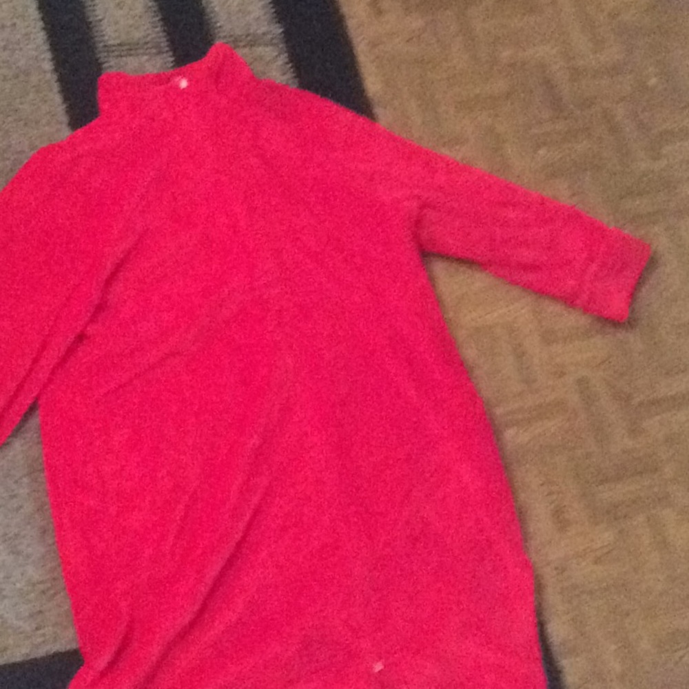 Kim Rogers brand red robe 2x